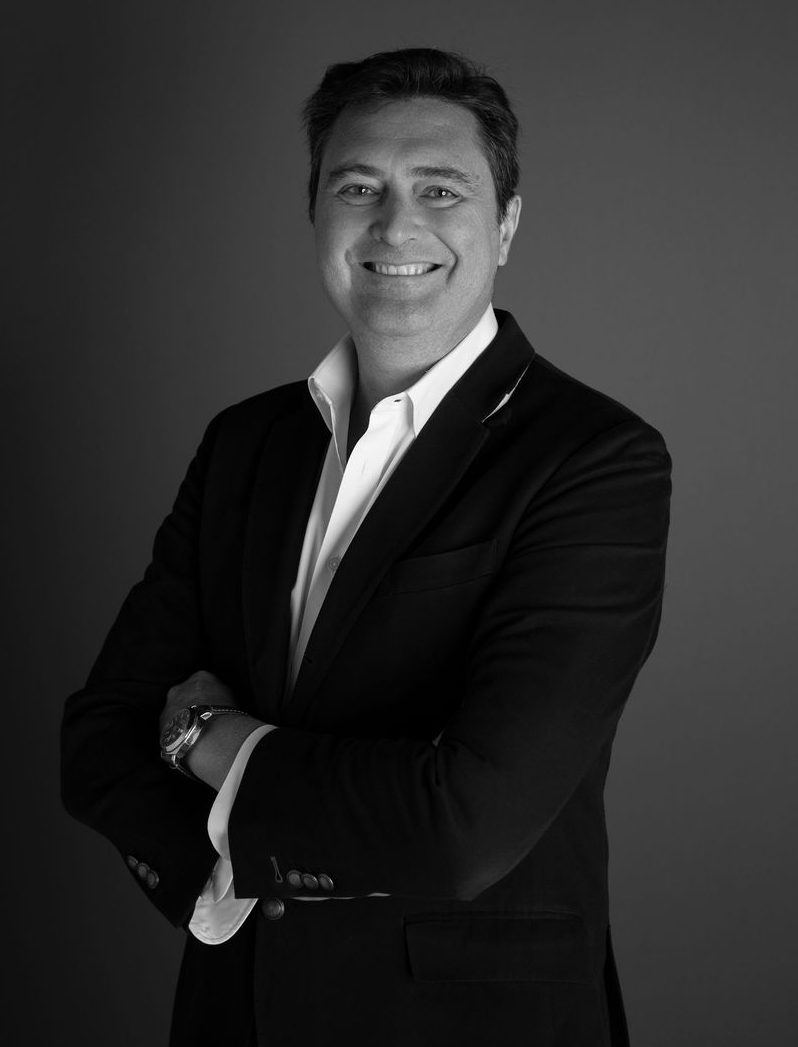 Javier  MARTÍN